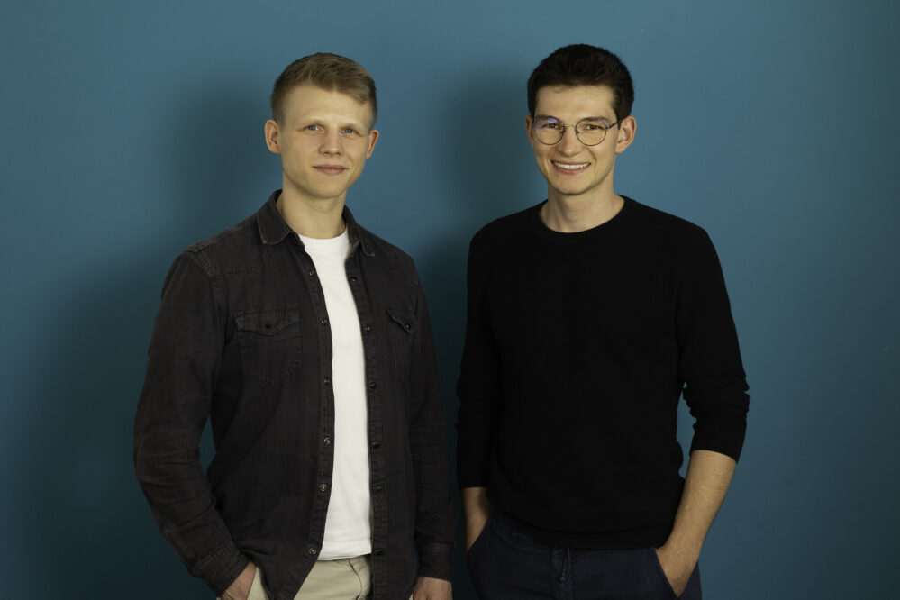 Die beiden Gründer von Capacities während des Media Startup Fellowships.