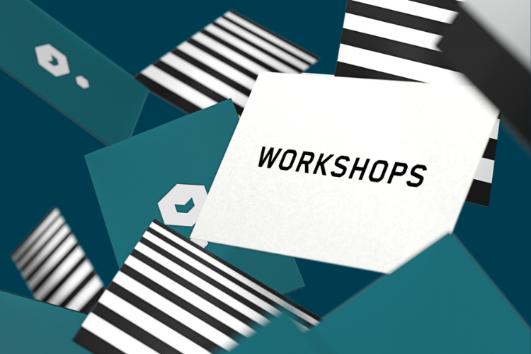 Pinke und türkise Karten mit dem Media Lab und dem Journalismus Lab Logo, unterbrochen von einer weißen Karte, auf der Workshops geschrieben steht.